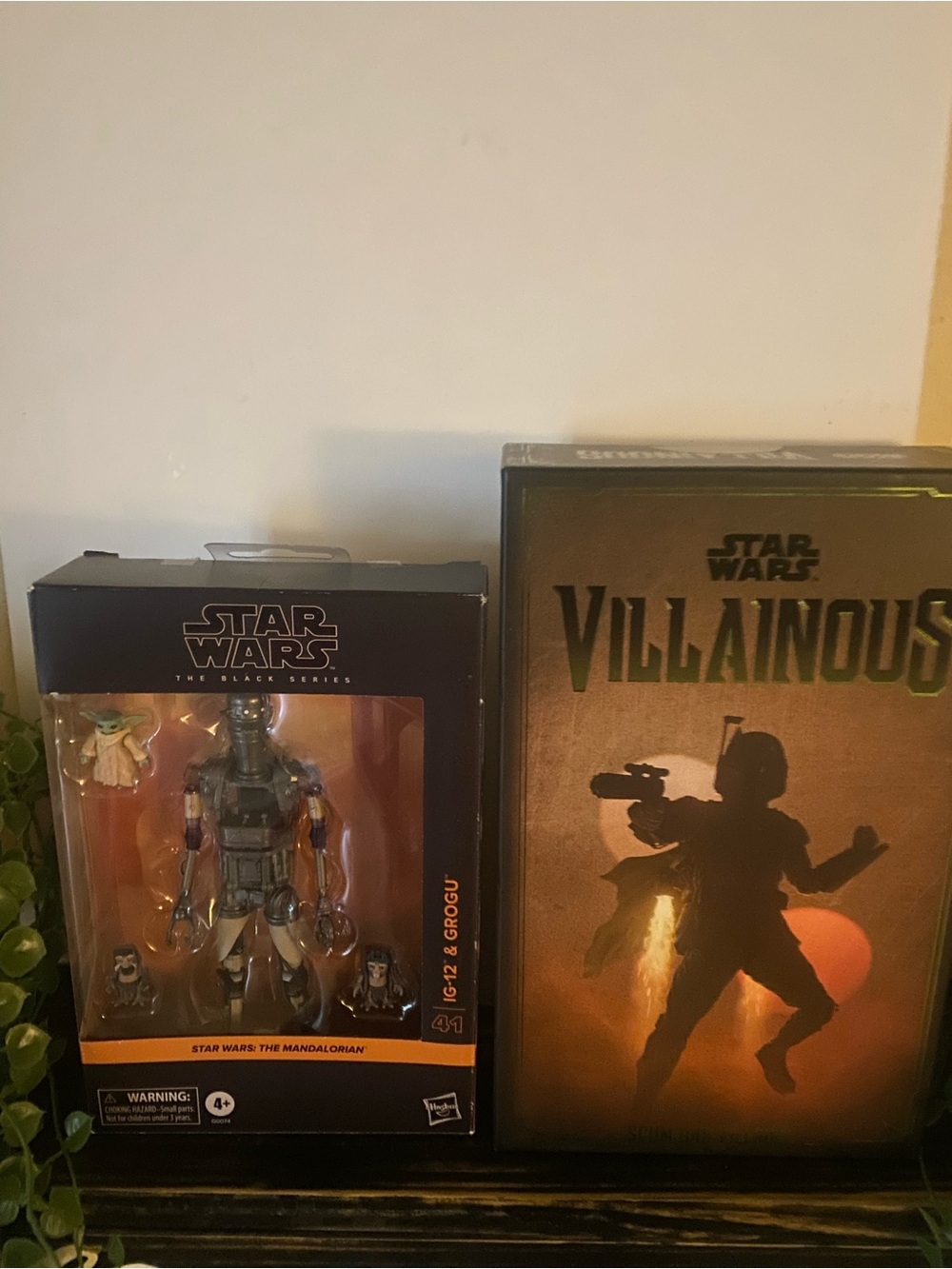 Ravensburger Star Wars Villainous Board Game Scum and Villainy